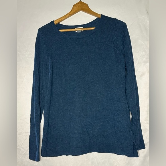 Old Navy Sweaters - Old Navy Women’s Classic Blue Long Sleeve Lightweight Sweater size Large